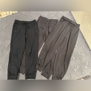 All in motion joggers size L(10/12)